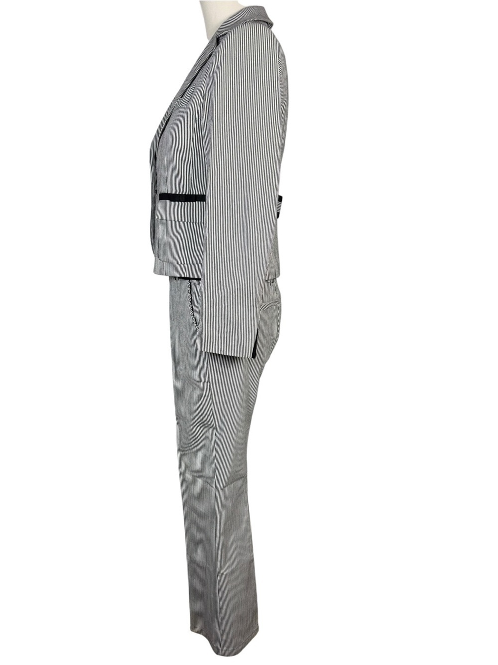 Nanette Lepore Black White Pinstripe Seersucker Career Suit Set 2 Piece Size 6 - Picture 7 of 13